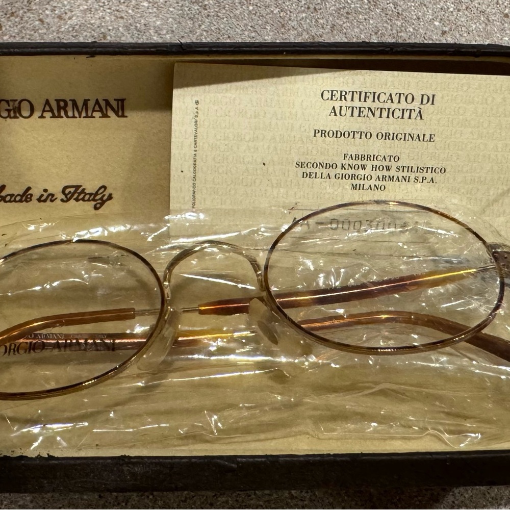 Vintage Giorgio Armani 172 858 Eyeglass Frames - New with Case & Tags
